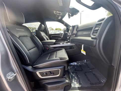 Used 2025 RAM 1500 Laramie image 71