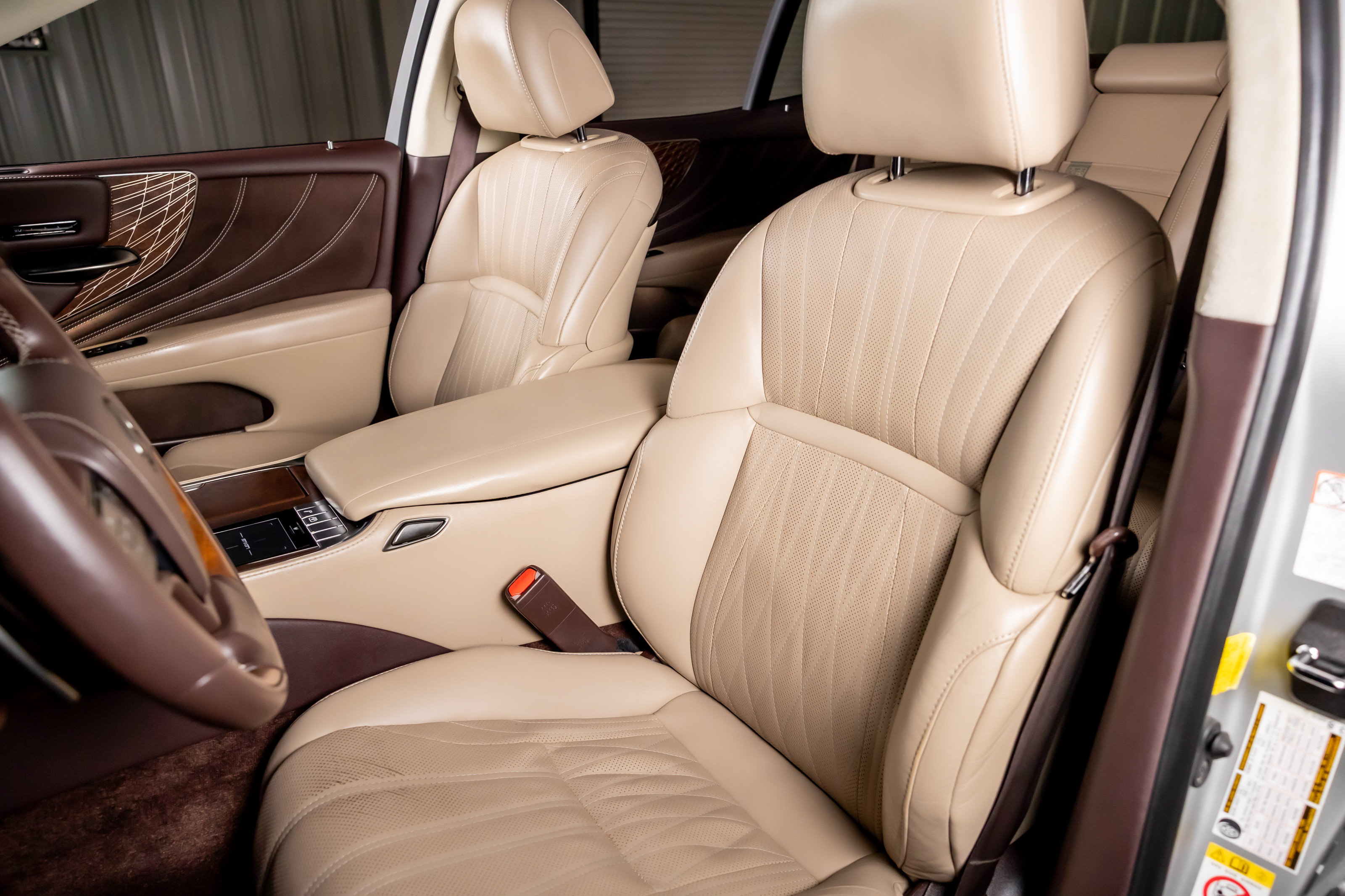 Used 2018 Lexus LS 500 AWD w/ Interior Upgrade Package image 5