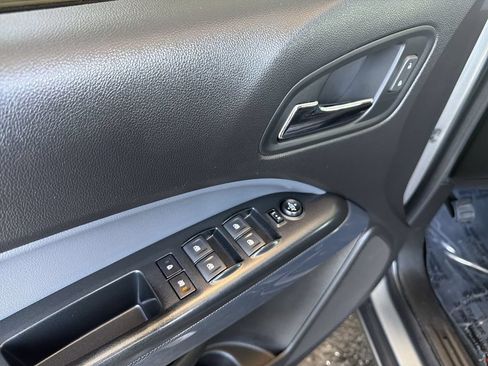 Used 2018 Chevrolet Colorado Z71 AWD/4WD image 23