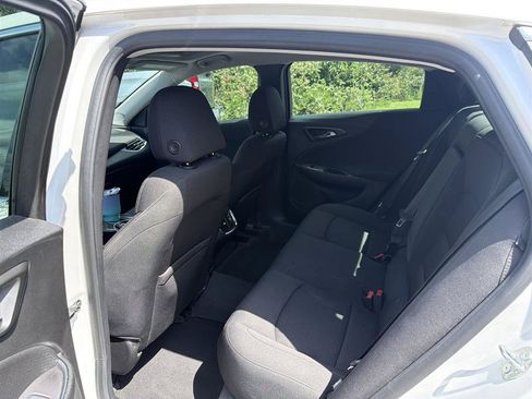 Used 2019 Chevrolet Malibu LT FWD image 9