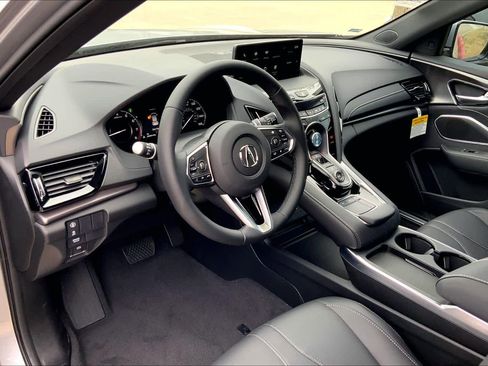 New 2026 Acura RDX SH-AWD image 10