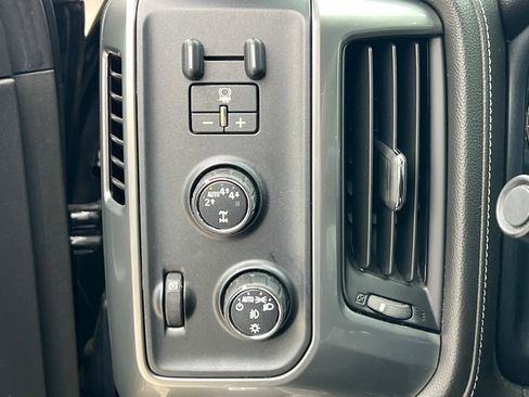 Used 2017 Chevrolet Silverado 1500 LTZ Z71 w/ LTZ Plus Package image 30