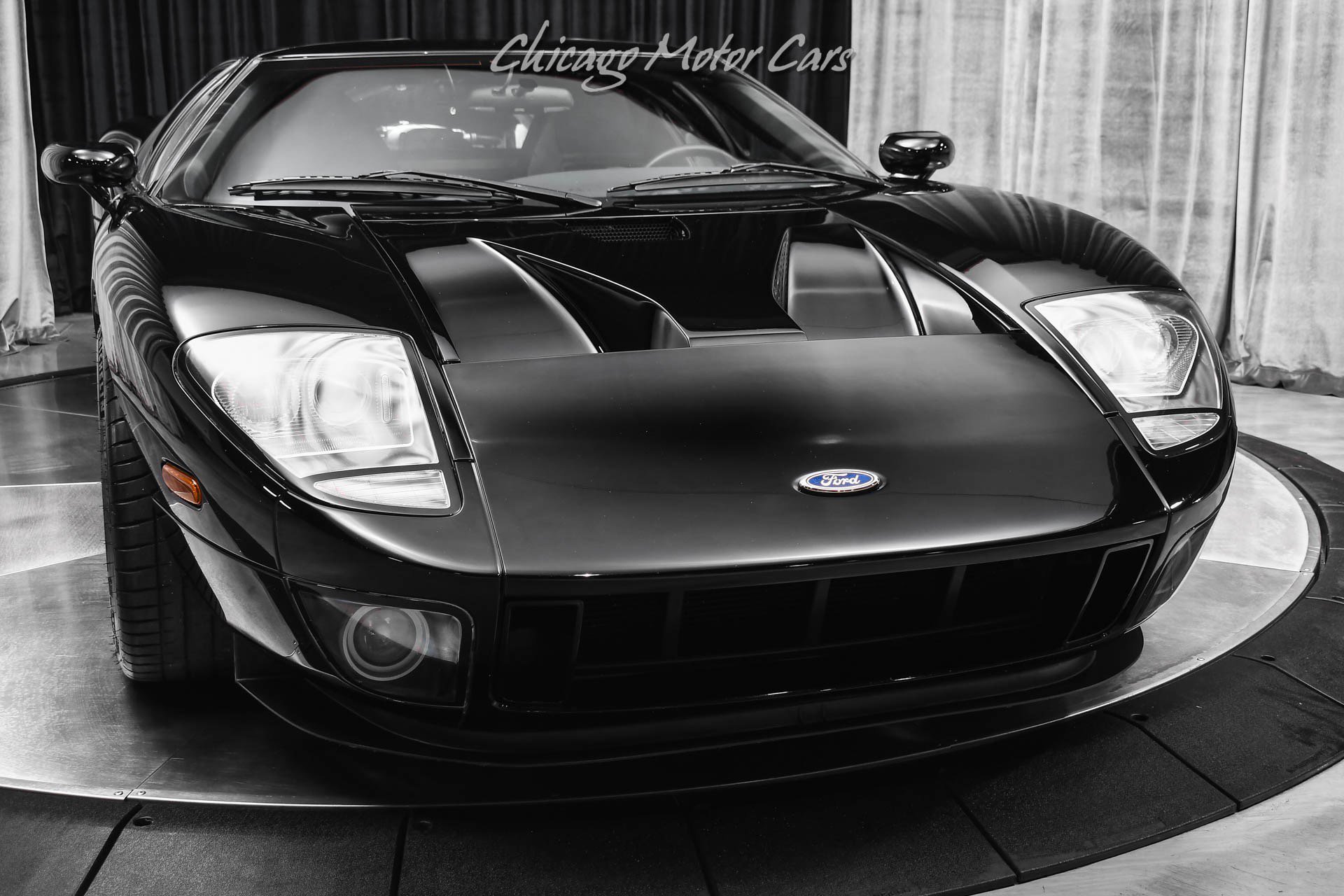 Used 2006 Ford GT RWD image 38