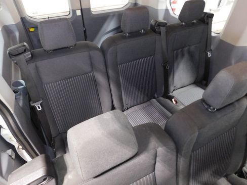 Used 2018 Ford Transit 150 XLT image 28