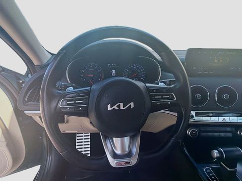 Used 2022 Kia Stinger GT-Line w/ Sun & Sound Package image 8