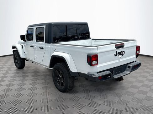 Used 2021 Jeep Gladiator Sport AWD/4WD image 8