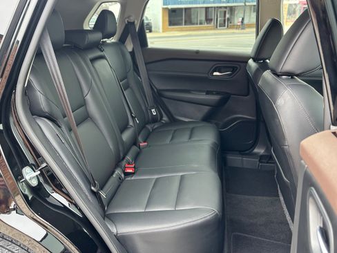 Used 2023 Nissan Rogue SL w/ SL Premium Package image 26