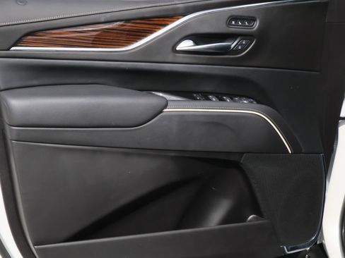 Certified 2024 Cadillac Escalade Premium Luxury RWD image 20