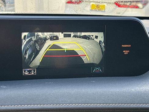 Used 2019 Lexus UX 200 w/ Premium Package FWD image 24