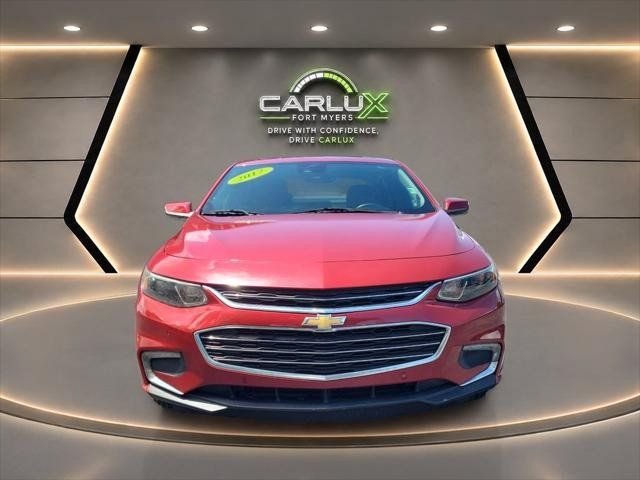 Used 2017 Chevrolet Malibu LT w/ Leather Package FWD image 2
