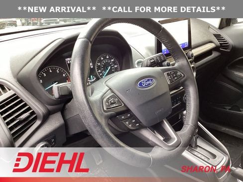 Used 2020 Ford EcoSport SE w/ SE Convenience Package image 9