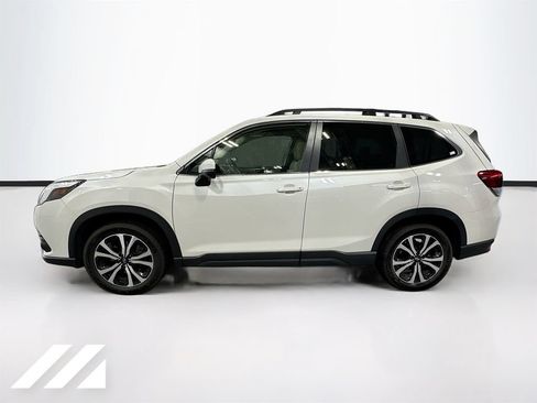 Used 2022 Subaru Forester Limited AWD/4WD image 8