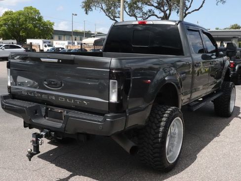 Used 2019 Ford F250 Lariat image 5