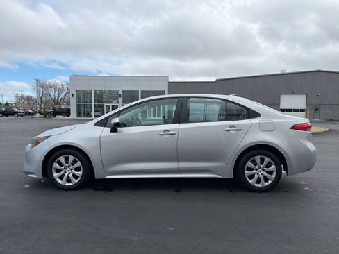 Certified 2024 Toyota Corolla LE image 4