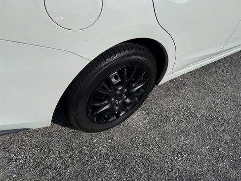 Used 2019 Subaru Impreza 2.0i AWD/4WD image 9