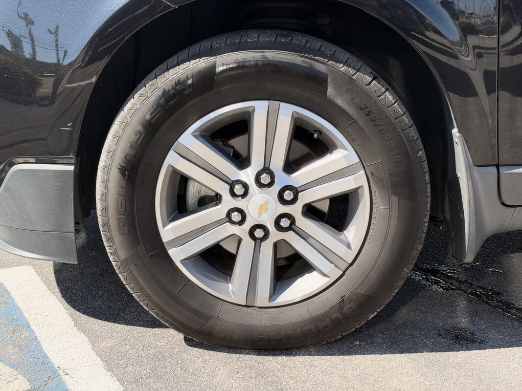Used 2015 Chevrolet Traverse LT FWD image 30