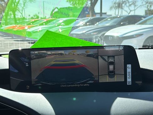 New 2026 MAZDA MAZDA3 Hatchback w/Premium Plus Pkg image 16