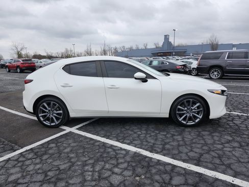 Used 2021 MAZDA MAZDA3 s image 18