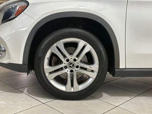 Used 2018 Mercedes-Benz GLA 250 4MATIC image 16