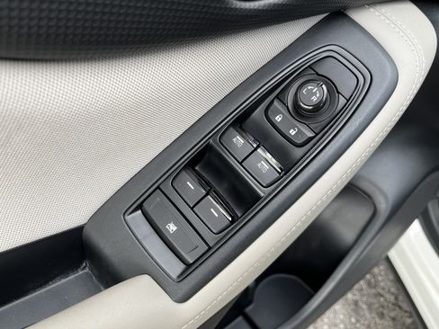 Used 2024 Subaru Forester Premium AWD/4WD image 13