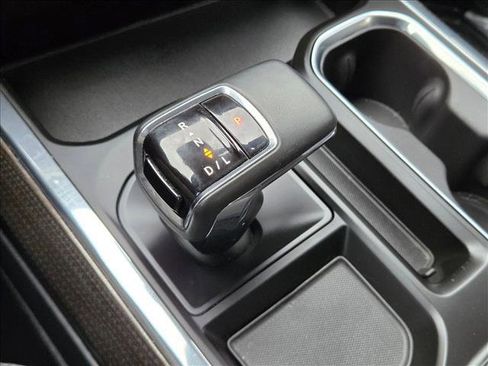 Used 2023 Chevrolet Silverado 1500 LT Trail Boss image 11