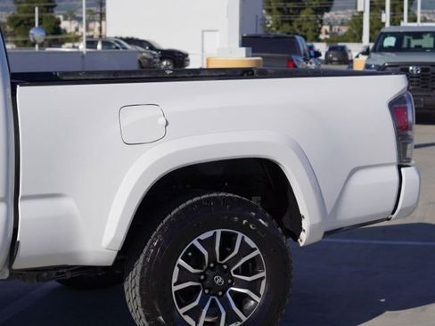 Used 2023 Toyota Tacoma TRD Sport image 10