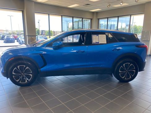 Used 2024 Chevrolet Blazer EV LT AWD/4WD image 5