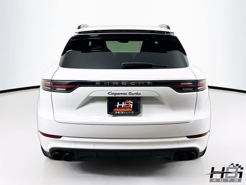 Used 2019 Porsche Cayenne Turbo w/ Premium Plus Package AWD/4WD image 7
