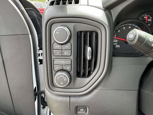 New 2026 Chevrolet Silverado 1500 W/T w/ WT Value Package AWD/4WD image 19