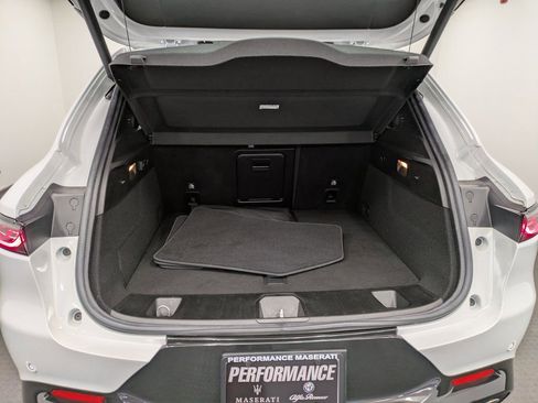 Used 2024 Alfa Romeo Tonale Veloce image 24