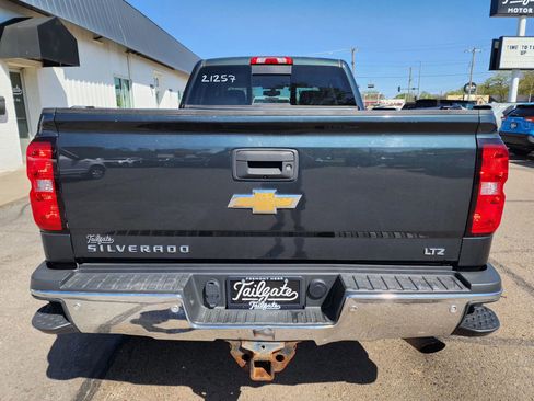 Used 2018 Chevrolet Silverado 2500 LTZ w/ LTZ Plus Package AWD/4WD image 6