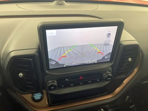 Used 2024 Ford Bronco Sport Outer Banks w/ Tech Package image 19