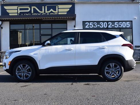 Used 2021 Kia Seltos S image 6