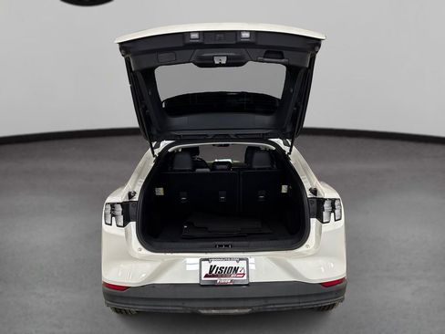 Used 2022 Ford Mustang Mach-E Select image 11