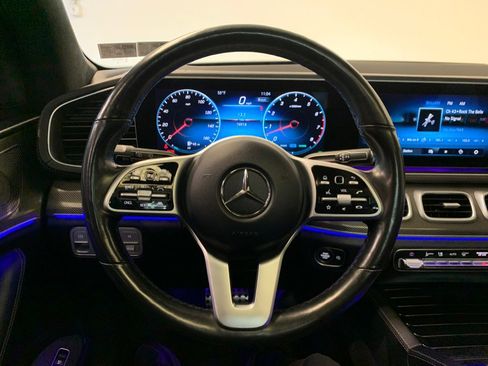 Used 2021 Mercedes-Benz GLS 580 4MATIC w/ E-Active Body Control Package image 22