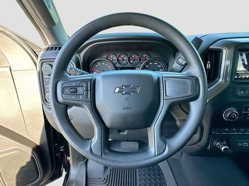 Used 2025 Chevrolet Silverado 1500 Custom Trail Boss image 11