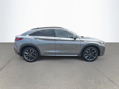 Used 2025 INFINITI QX55 Essential AWD/4WD image 3