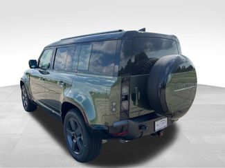 New 2026 Land Rover Defender 110 X-Dynamic SE AWD/4WD video 3