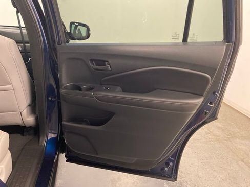 Used 2023 Honda Passport EX-L image 28