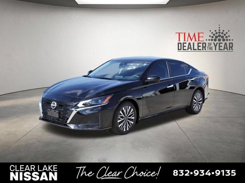 Certified 2023 Nissan Altima 2.5 SV FWD image 4