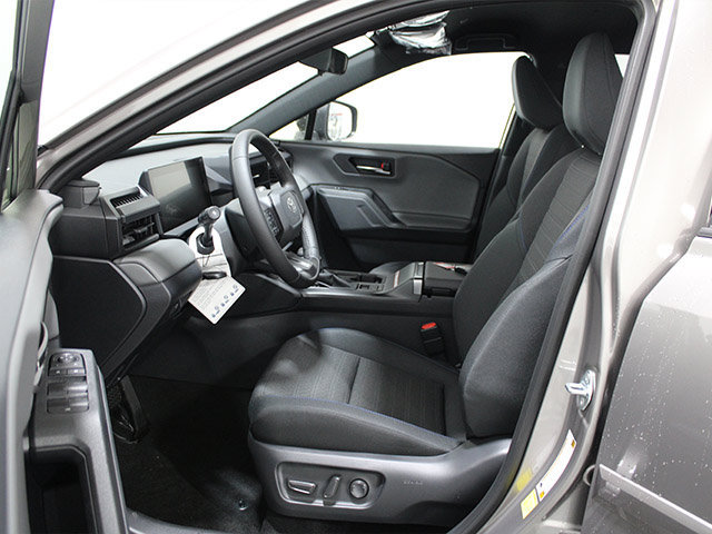 New 2026 Toyota RAV4 SE w/ Convenience Package AWD/4WD image 4
