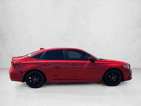 Used 2023 Honda Civic Sport image 4