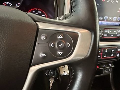 Used 2016 GMC Canyon SLT w/ Driver Alert Package AWD/4WD image 16