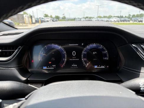 New 2026 Jeep Grand Cherokee L Limited AWD/4WD image 16