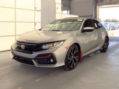 Used 2017 Honda Civic Sport image 1