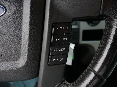 Used 2012 Ford F150 XLT w/ XLT Chrome Pkg AWD/4WD image 29