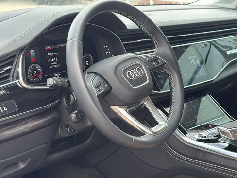 Used 2025 Audi Q7 3.0T Prestige image 10