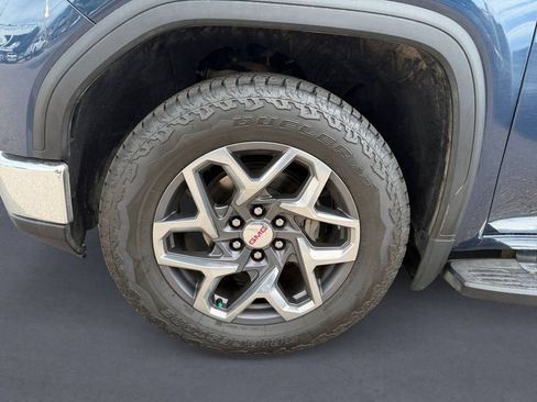 Certified 2022 GMC Sierra 1500 SLT w/ SLT Convenience Package AWD/4WD image 14