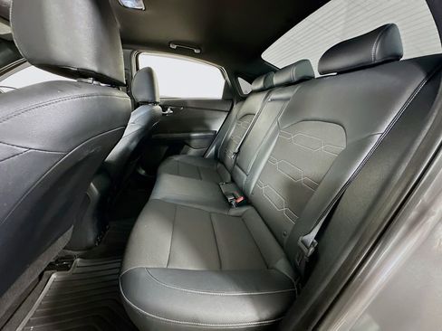 Used 2024 Kia Forte GT-Line w/ GT-Line Premium Package FWD image 4