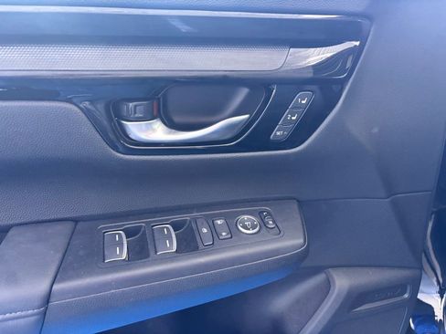 Used 2025 Honda CR-V EX-L image 22